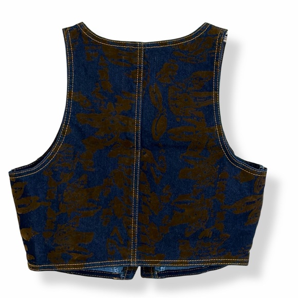 Fashion Nova Denim Bustier Corset Size Medium
Dark Wash Velvet Flocked NWT - Picture 3 of 7